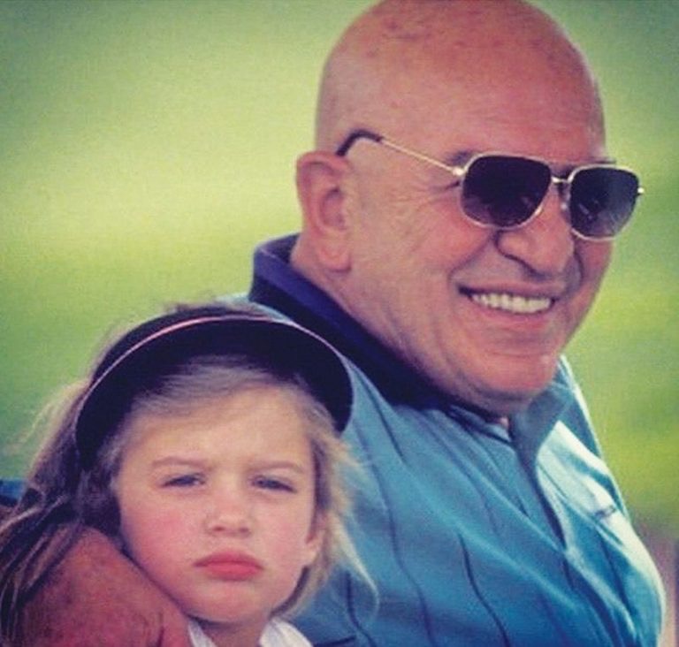 Τέλι Σαβάλας